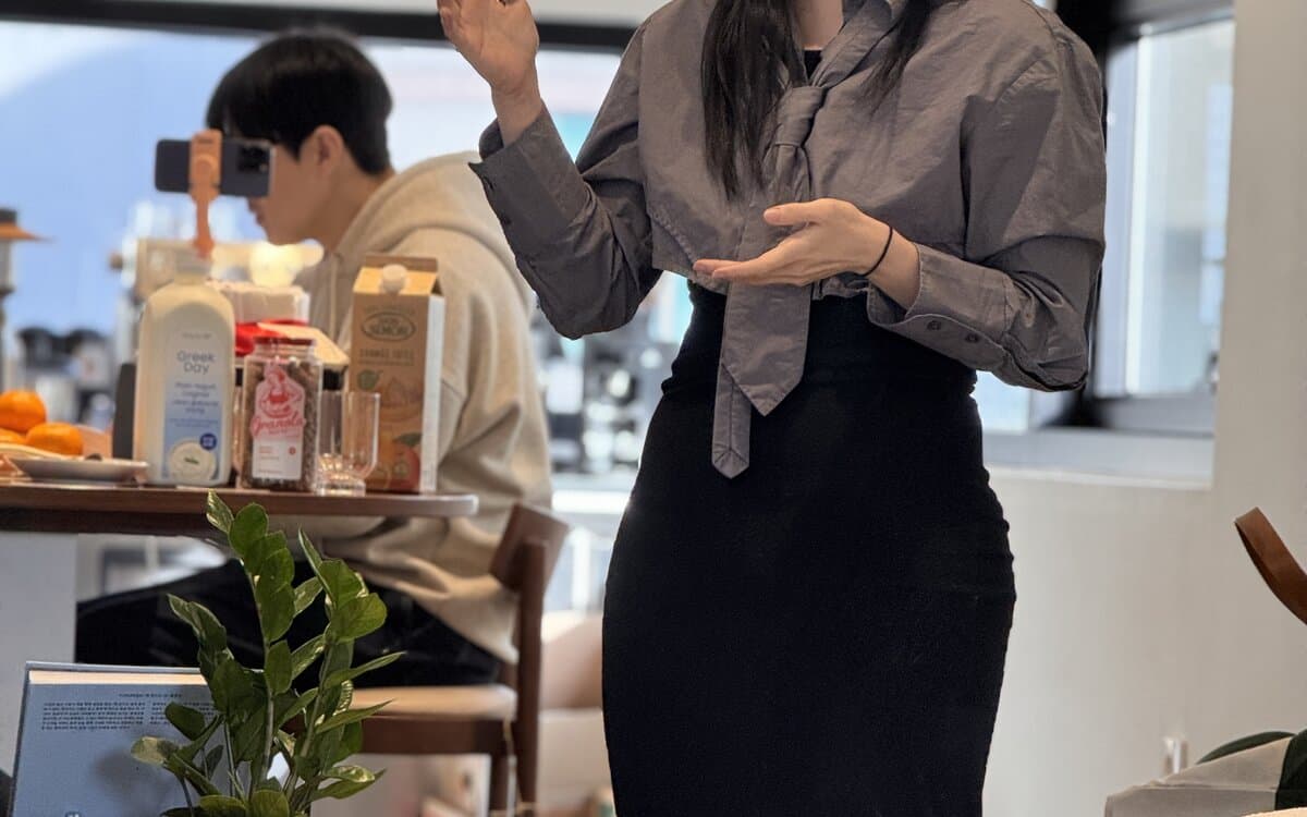 큐레이터가 이끄는 66일